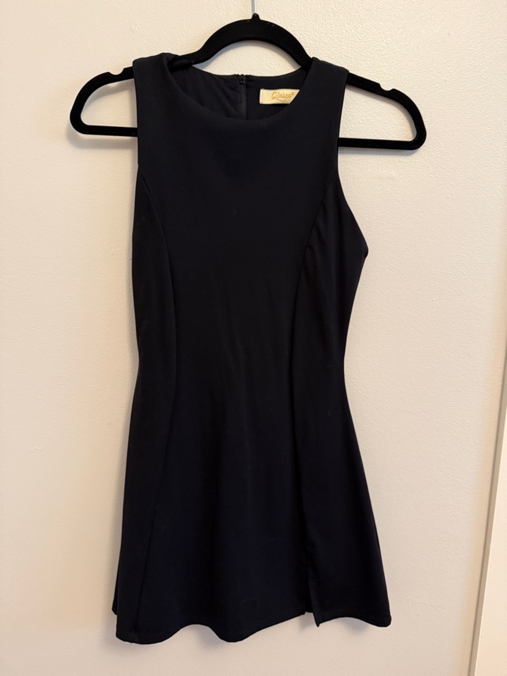 Black Sleeveless tennis skort